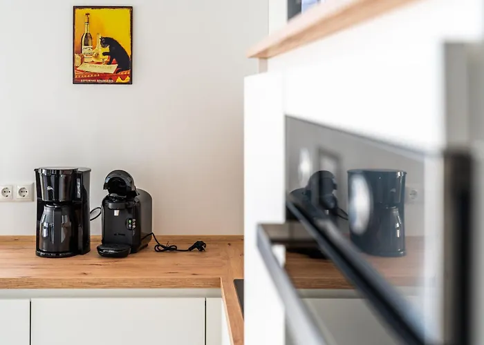 Hangar 19 Superior Mit Terrasse Und Garten H1w1 Apartment *