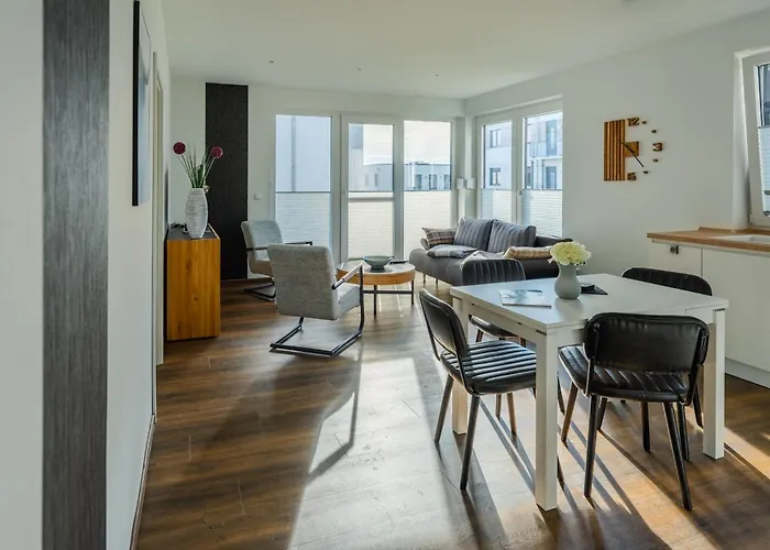 Apartment Hangar 19 Superior Mit Terrasse Und Garten H1w1 Schwerin (Mecklenburg-Vorpommern)