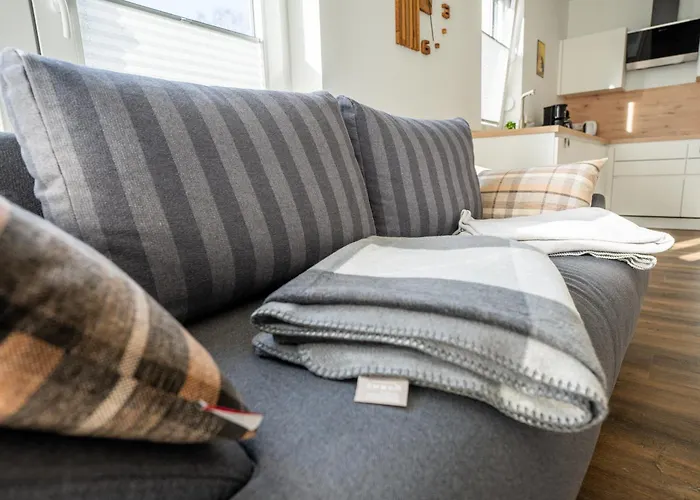 Hangar 19 Superior Mit Terrasse Und Garten H1w1 Apartment